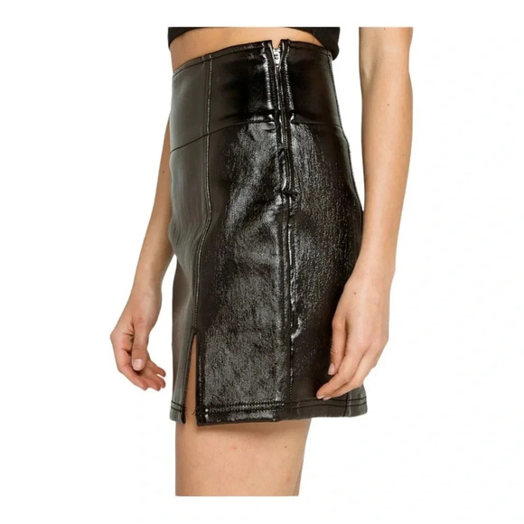 Free People Holding onto a Dream Coated Mini Skirt New sz 6 - Picture 6 of 15